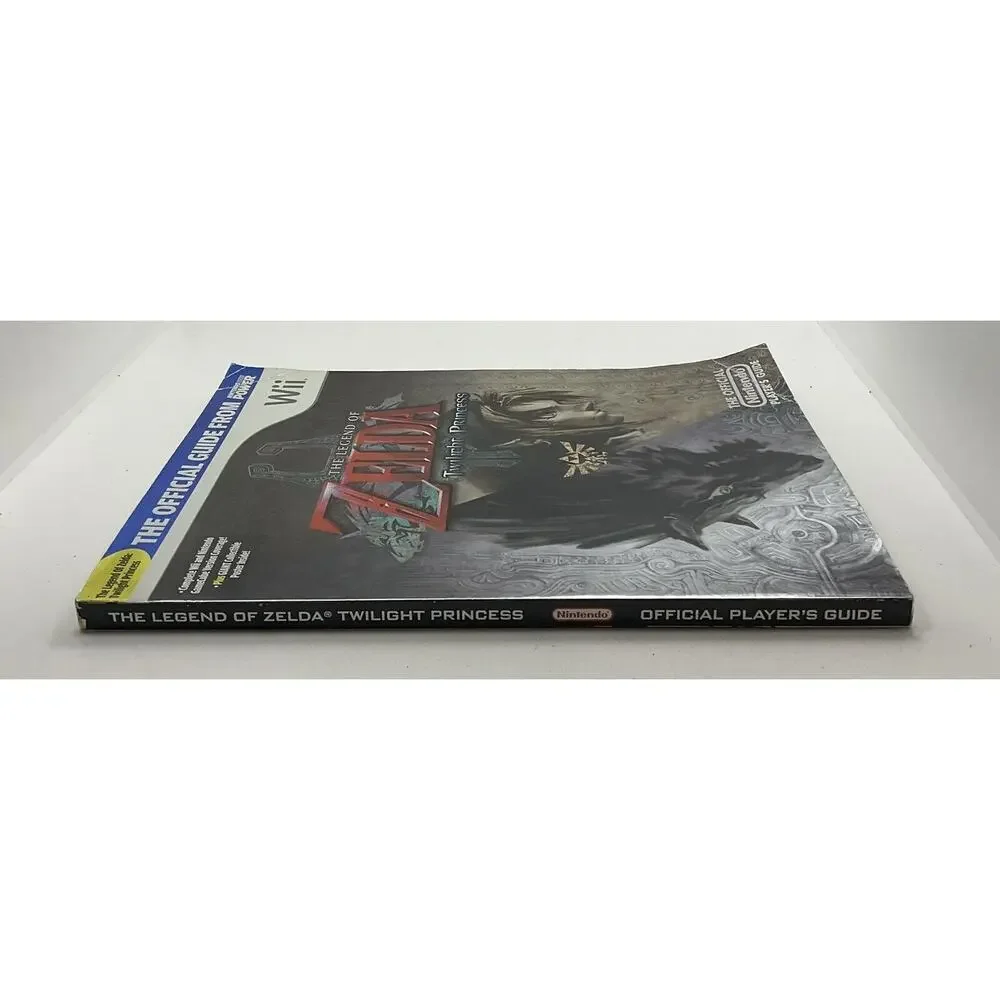 Nintendo Power Strategy Guide The Legend of Zelda Twilight Wii WITH POSTER